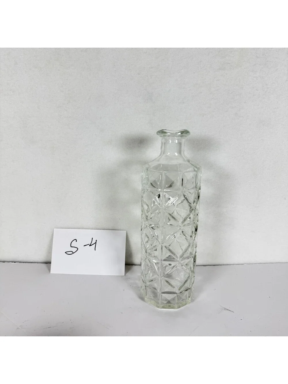 Vintage Thatcher Glass D-126 Diamond Pattern Decanter S-4